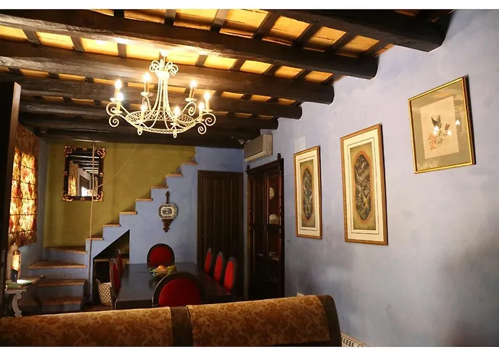La Casona De Calderon Gastronomic & Boutique Hotel